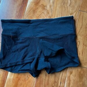 Reversible LULULEMON Shorts